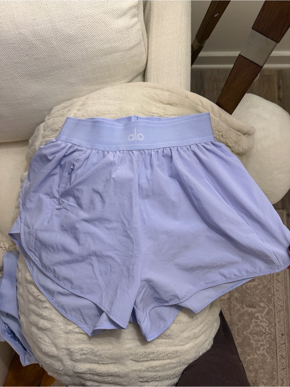 ALO Yoga Match Point Short Light Provence Blue